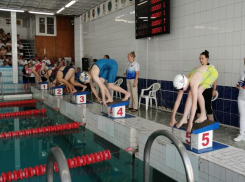 Сильнейшие пловцы сразились за звание лучших в чемпионате и первенстве города Волгодонска