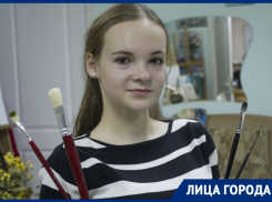 «Когда заказали портрет на фоне КамАЗа, пришлось учиться рисовать машины»: художница Мария Полубинская