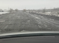 Автомобилист записал видео-предупреждение об опасном участке трассы Волгодонск-Ростов