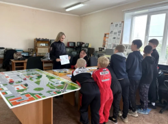 «Внимание, дети!»: юным волгодонцам освежили знания ПДД в игровой форме 