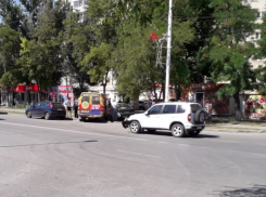 Маршрутка с пассажирами попала в аварию на улице Энтузиастов