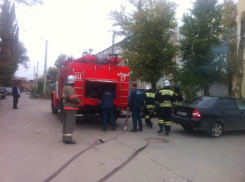 Утро пятницы в Волгодонске началось с пожара на Горького  — читатель