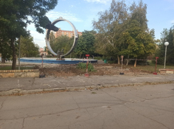 Успеть за 35 дней: в сквере Машиностроителей приступили к благоустройству территории