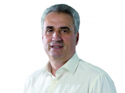 Люди глубоко разочарованы в органах и институтах власти, - Виктор Халын 