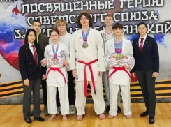 Юные каратисты из Волгодонска завоевали россыпь медалей на Всероссийском турнире 