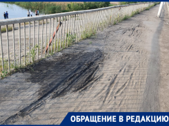 «Велодорожку на путепроводе забыли убрать»: волгодонец обратил внимание на грязную дорожку 