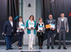 Гимназия «Юнона» замахнулась на титул «Флагман образования» России