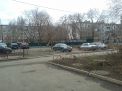 Волгодонцы устроили «дедовщину» на парковке возле многоэтажки