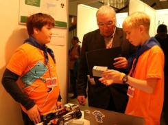 Юные волгодонцы заняли первое место на Международном фестивале, придумав как обезопасить город от явлений природы и техносферы