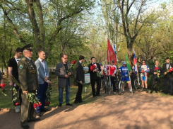 Участники веломарша, посвященного годовщине Победы, сделали остановку в Волгодонске 