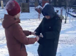 «Они держат в страхе большинство детей старого города»: волгодонцы о четвероклассниках, оскорбивших женщину и укравших санки 