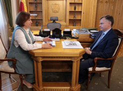 В Волгодонском районе завершат капремонт Центральной районной больницы