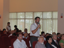 Все приезжие из районов будут пользоваться  дорогами Волгодонска, - депутат Брежнев о законе об агломерациях 