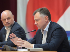 Юрий Слюсарь поблагодарил волгодонцев за теплую встречу и заявил о новом этапе взаимоотношений между городом и регионом