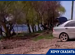 «Заявили, что берег находится в их собственности»: волгодончанку с внуком не пустили к берегу Дона