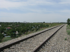 Восстановленная железная дорога Волгодонск - Морозовск ускорит строительство моста через Керченский пролив