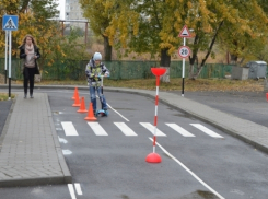 Волгодонцы могут продемонстрировать знания ПДД и умение управлять машиной 