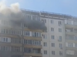 Людей спасли из горящей квартиры в новой части Волгодонска