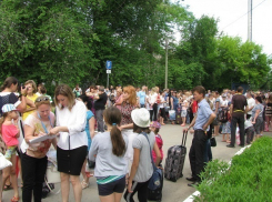 Сотня школьников из Волгодонска отправилась отдыхать на Черное море