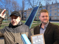 «Толку от него никакого»: волгодонцы оценили работу депутата Константина Потогина 