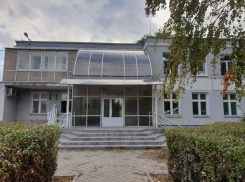 Девочка-инвалид из Волгодонска два года была лишена бесплатного питания 