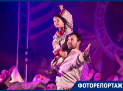 Торжественный концерт и красочный фейерверк: что было вечером 9 мая на площади Победы