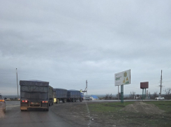 Жители Цимлянска назвали способ объезда пункта весового контроля водителями грузовиков