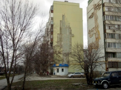 Ураганный ветер повредил жилой дом на Кошевого