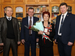 Первые лица города навестили ветеранов Великой Отечественной войны 