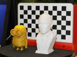 Бюст Путина из 3D-принтера вызвал ажиотаж на областной выставке техникумов в Волгодонске