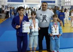 Юные дзюдоисты из Волгодонска привезли пять медалей с областных соревнований
