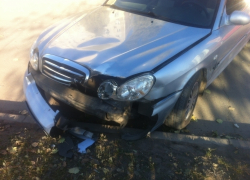 В Волгодонске на Энтузиастов «Хундай» врезался в ВАЗ-2109