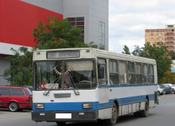 Я кричала, просила открыть дверь, мне было страшно, - волгодончанка рассказала о поездке в 51-м автобусе 