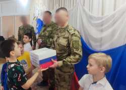 Детсадовцы передали военнослужащим Волгодонска посылки с письмами и продовольственными наборами