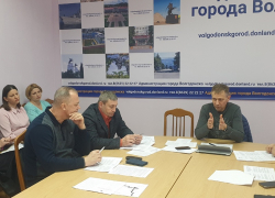 «Почему волгодонцы платят за вывоз мусора больше, чем в Романовской и Цимлянске»: в Думе Волгодонска готовят запрос в Ростов 