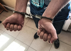 «Ограбление по-волгодонски»: грабитель-неудачник украл 20 дешевых телефонов