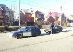 В Волгодонске  яркое солнце стало причиной ДТП на Пионерской