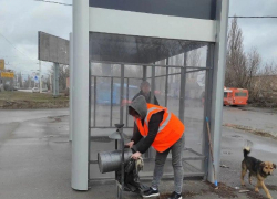 Волгодонск готовится к 8 Марта: коммунальщики привели в порядок улицы и остановки