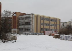 В сентябре школы могут не открыться: отсутствие отопления угрожает сорвать капремонт двух лицеев Волгодонска