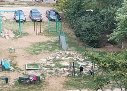 Волгодонская школьница попала в реанимацию после удара качелями 