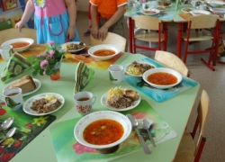 Более чем на 5 миллионов рублей увеличат продуктовую корзину в детских садах Волгодонска