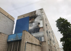Из-за пожара на Пионерской пострадали уже две квартиры 