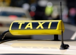 Таксиста из Волгодонска избили и, угрожая ножом, пытались забрать его машину 