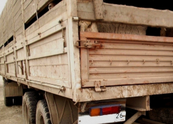  На трассе Ростов-Волгодонск водитель «Камаза» пытался дать взятку инспектору ДПС