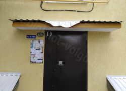 Волгодонец выпал из окна пятого этажа на улице Степной 