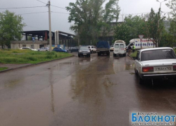 В столкновении «Нивы» и микроавтобуса Донэнерго пострадали оба водителя