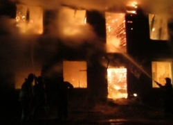 В Константиновске произошел пожар в двухэтажном доме