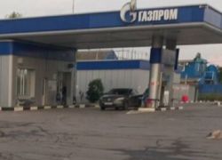 В «Газпроме» опровергли жалобу волгодончанки на воду в топливе на АЗС
