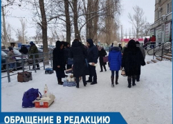 «Круче, чем на ярмарке»: Волгодонец сравнил стихийный рынок у площади Победы с главным городским торжищем 