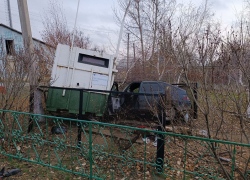 Автомобиль протаранил пост радиационного контроля РоАЭС в Цимлянском районе